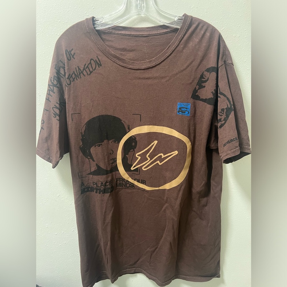Travis Scott cactus jack fragment tee